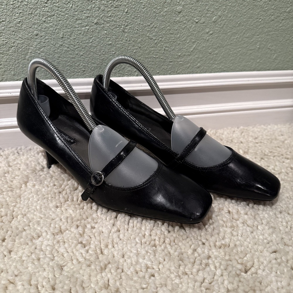 Andrew Geller Black Mary Jane Low Heel Pumps - Picture 2 of 8